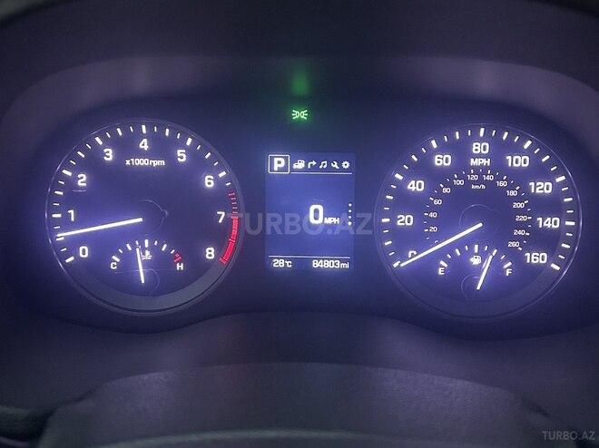 Hyundai Tucson 2017, 136,794 km - 2.0 л - Bakı