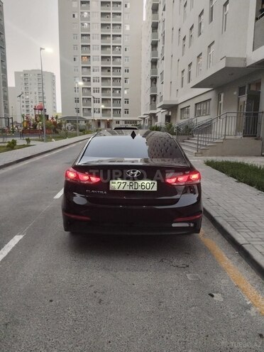 Hyundai Elantra 2016, 183,465 km - 2.0 л - Bakı
