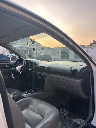 Volkswagen Passat 2004, 349,228 km - 1.8 l - Bakı