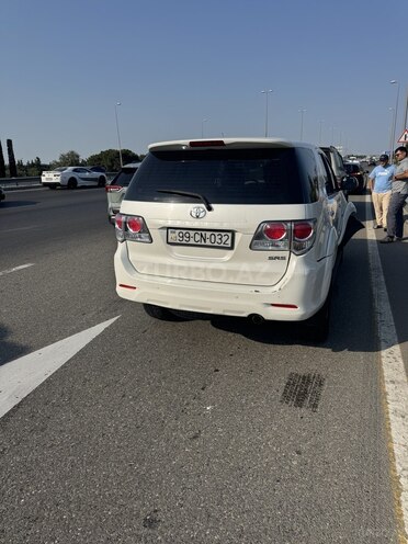Toyota Fortuner 2012, 275,000 km - 2.7 л - Bakı