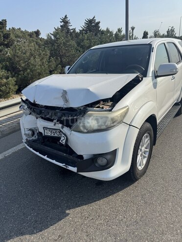 Toyota Fortuner 2012, 275,000 km - 2.7 л - Bakı