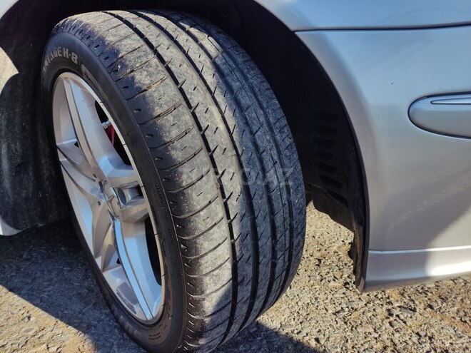Mercedes E 240 2005, 294,020 km - 2.6 l - Qax