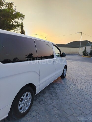 Hyundai H-1 2014, 296,135 km - 2.5 l - Bakı