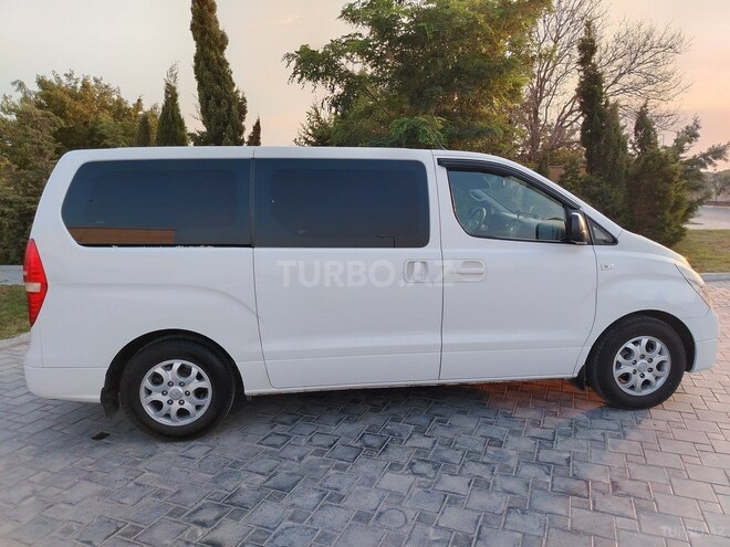 Hyundai H-1 2014, 296,135 km - 2.5 l - Bakı