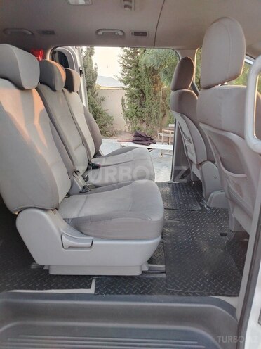 Hyundai H-1 2014, 296,135 km - 2.5 l - Bakı