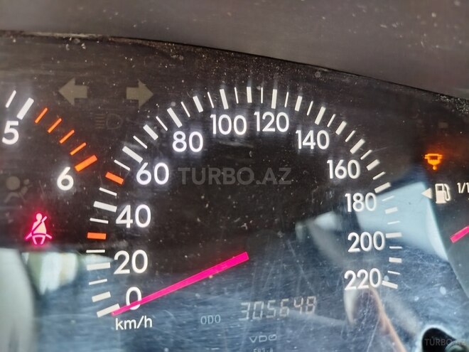 Toyota Corolla 2006, 306,000 km - 1.4 l - Bakı