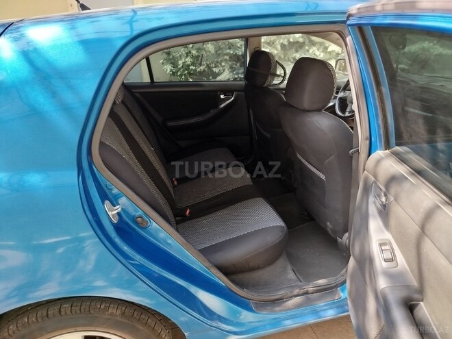 Toyota Corolla 2006, 306,000 km - 1.4 l - Bakı