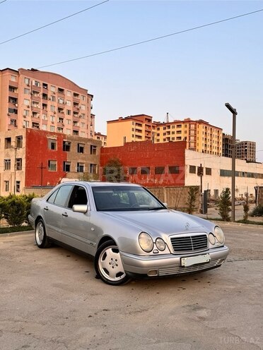 Mercedes E 240 1998, 350,000 km - 2.4 l - Bakı