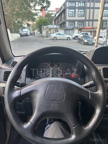Mitsubishi Pajero io 2000, 195,000 km - 2.0 l - Bakı