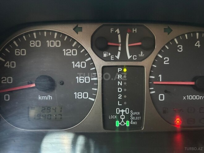 Mitsubishi Pajero io 2000, 195,000 km - 2.0 l - Bakı