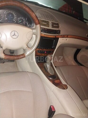 Mercedes E 320 2003, 227,000 km - 3.2 l - Bakı