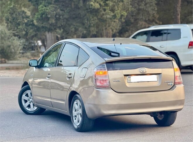 Toyota Prius 2008, 215,658 km - 1.5 l - Bakı