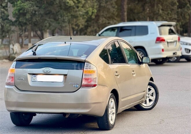 Toyota Prius 2008, 215,658 km - 1.5 l - Bakı