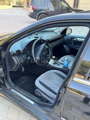 Mercedes C 180 2004, 373,000 km - 1.8 l - Bakı
