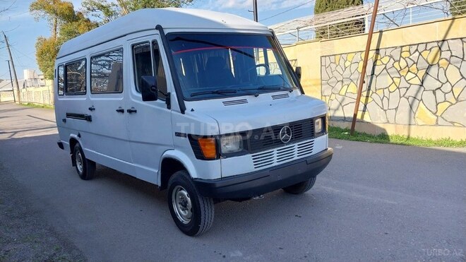Mercedes 208 D 1994, 650,000 km - 2.3 l - Tərtər