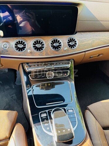 Mercedes E 220 d 2016, 157,000 km - 2.0 l - Bakı