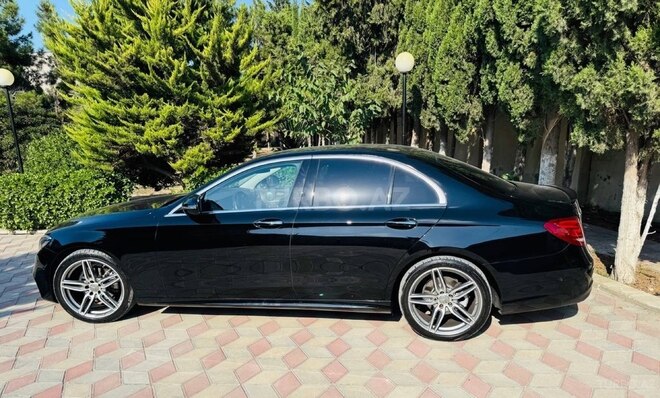 Mercedes E 220 d 2016, 157,000 km - 2.0 l - Bakı