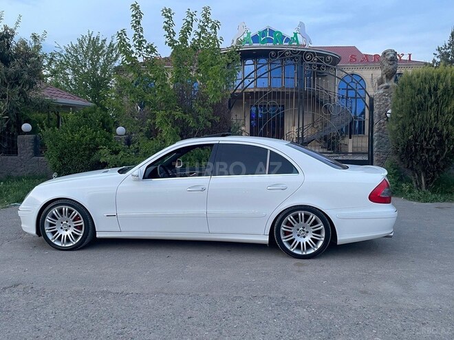 Mercedes E 320 2002, 290,000 km - 3.2 l - Ağcabədi