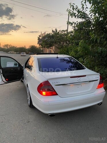 Mercedes E 320 2002, 290,000 km - 3.2 l - Ağcabədi