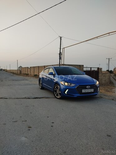 Hyundai Elantra 2017, 107,045 km - 2.0 l - Bakı