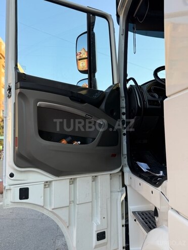 DAF 105 XF 2011, 930,000 km - 13.0 l - Bakı