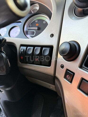 DAF 105 XF 2011, 930,000 km - 13.0 l - Bakı