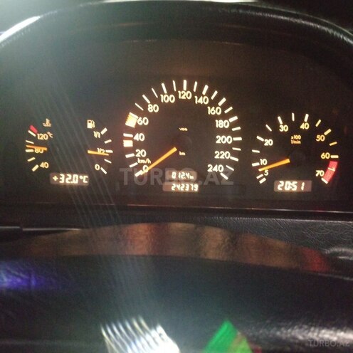 Mercedes E 200 1998, 243,374 km - 2.0 l - Goranboy