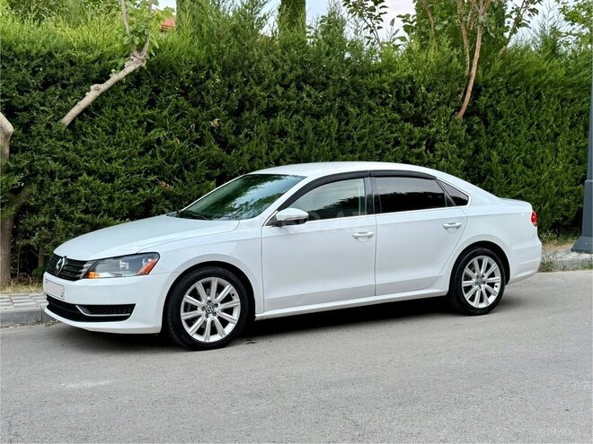 Volkswagen Passat 2012, 177,841 km - 2.5 l - Bakı