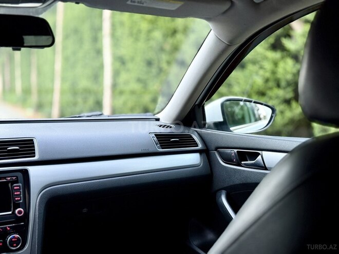 Volkswagen Passat 2012, 177,841 km - 2.5 l - Bakı