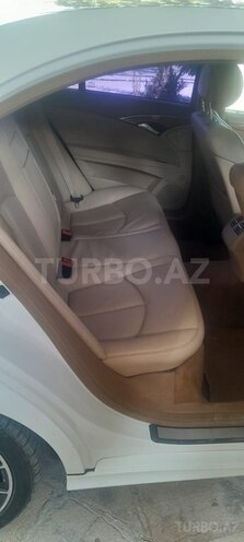 Mercedes E 200 2009, 225,000 km - 1.8 l - Salyan