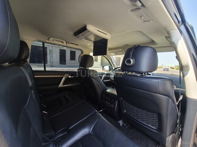 Toyota Land Cruiser 2013, 85,945 km - 4.6 l - Bakı