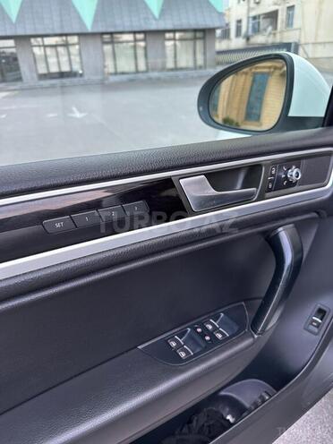Volkswagen Touareg 2012, 185,000 km - 3.6 l - Bakı