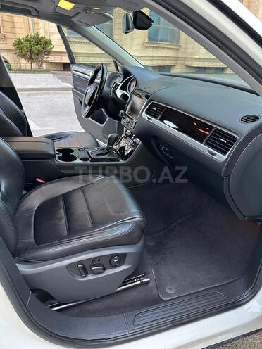 Volkswagen Touareg 2012, 185,000 km - 3.6 l - Bakı