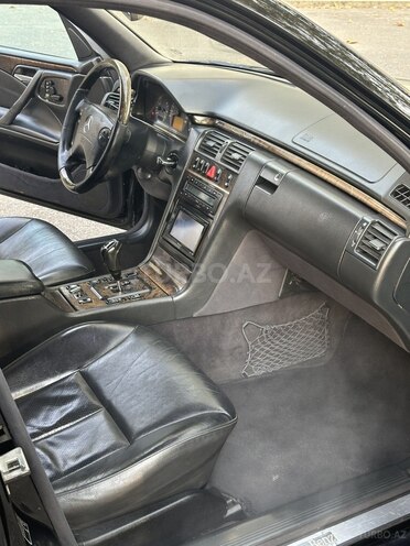 Mercedes E 270 2000, 260,023 km - 2.7 л - İsmayıllı