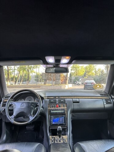 Mercedes E 270 2000, 260,023 km - 2.7 л - İsmayıllı