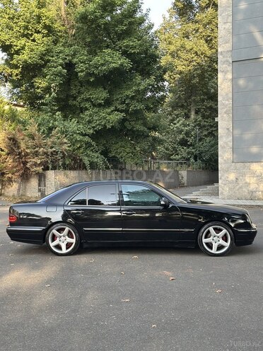Mercedes E 270 2000, 260,023 km - 2.7 л - İsmayıllı