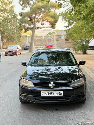 Volkswagen Jetta 2011, 17,000 km - 2.5 l - Bakı