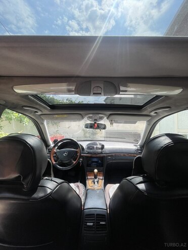 Mercedes E 240 2002, 502,000 km - 2.6 l - Bakı