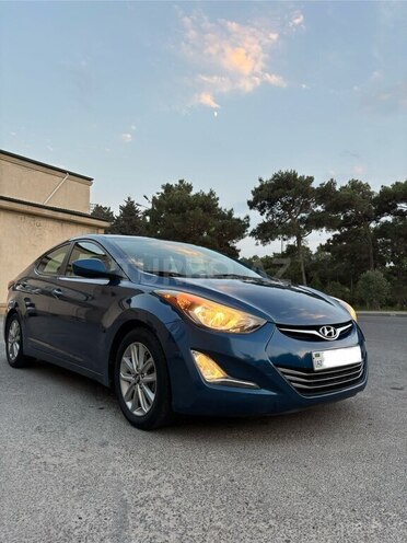 Hyundai Elantra 2015, 129,713 km - 1.8 l - Bakı