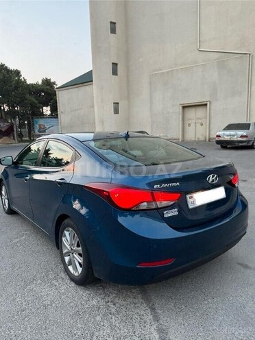 Hyundai Elantra 2015, 129,713 km - 1.8 l - Bakı