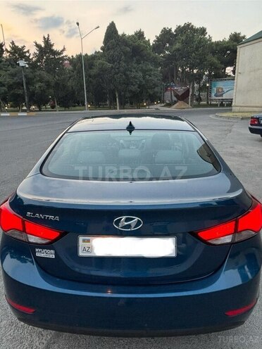 Hyundai Elantra 2015, 129,713 km - 1.8 l - Bakı