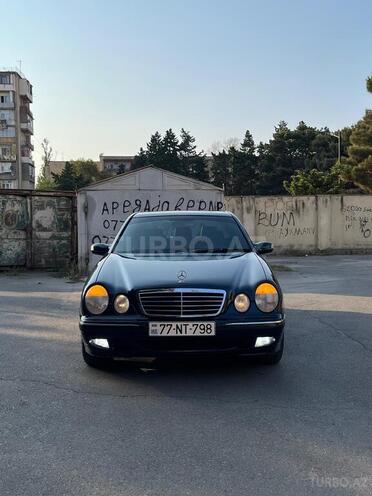 Mercedes E 270 2000, 450,000 km - 2.7 l - Bakı