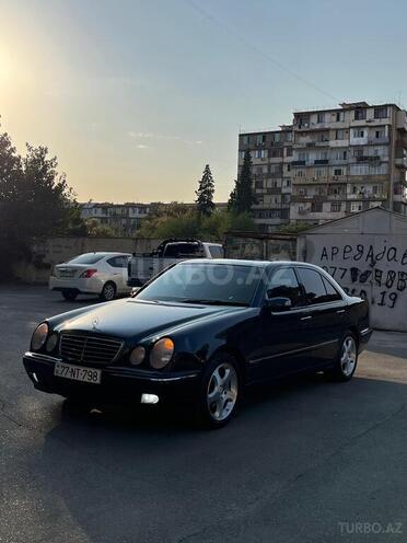 Mercedes E 270 2000, 450,000 km - 2.7 l - Bakı