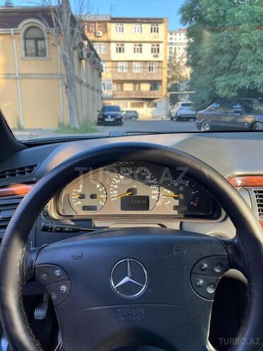 Mercedes E 270 2000, 450,000 km - 2.7 l - Bakı
