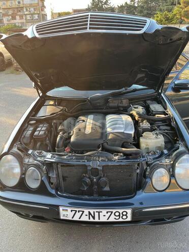 Mercedes E 270 2000, 450,000 km - 2.7 l - Bakı