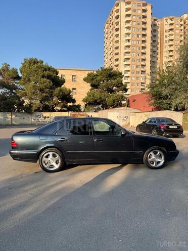 Mercedes E 270 2000, 450,000 km - 2.7 l - Bakı