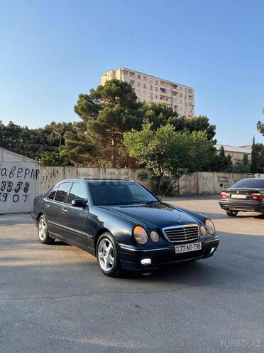 Mercedes E 270 2000, 450,000 km - 2.7 l - Bakı