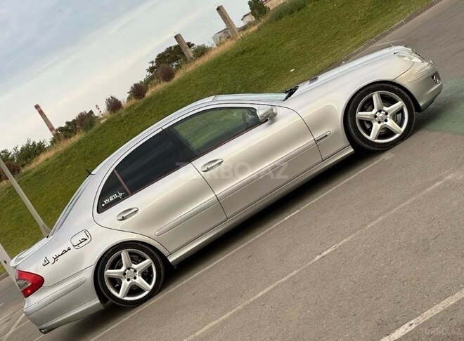 Mercedes E 270 2002, 410,000 km - 2.7 l - Bakı