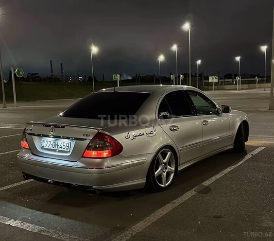 Mercedes E 270 2002, 410,000 km - 2.7 l - Bakı