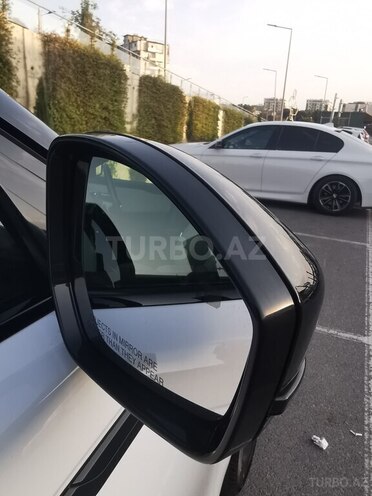 Land Rover RR Velar 2025, 9,000 km - 2.0 l - Bakı